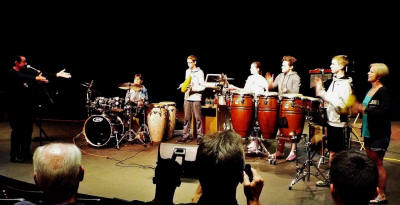 http://archives.lincolndailynews.com/2018/May/04/images/050418pics/percussionist%20workshop%20045.jpg